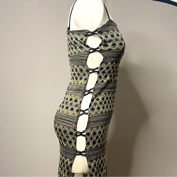 Women's Maxi Cut Out Dress High Slit Side Lace Up Spaghetti straps- Size Small - Picture 10 of 13